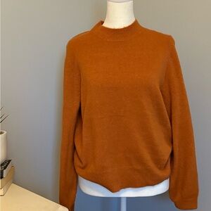 Vici sweater Sz medium